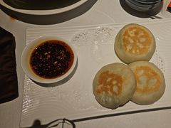 -八府香鸭·啫啫煲(华山路店)