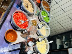 -黔有有贵州酸汤夺夺粉火锅(五味十字店)