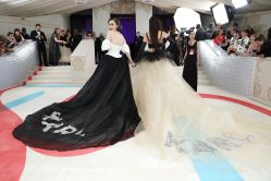 -Vera Wang婚纱礼服旗舰店