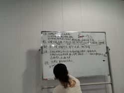 -亚太瑜伽普拉提学院