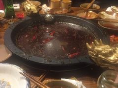 -黄潇洒老火锅(九眼桥宏济巷店)