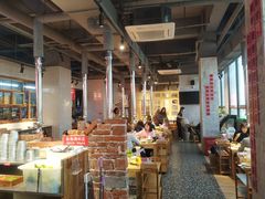 大堂-么肆烤肉·中式自助·烤肉大排档(街道口季佳PAI店)