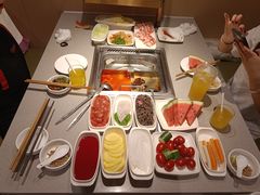 -海底捞火锅(新松江路店)