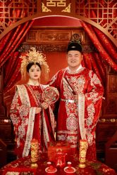 -金夫人婚纱摄影全球旅拍(大连店)