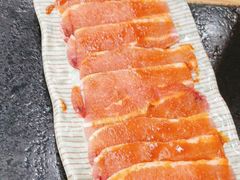 -臻牛烤肉