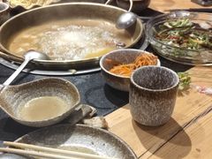 -顶顶汤火牛排火锅·经典铜锅涮肉