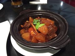 萝卜牛腩煲-鹿港小镇(悠唐店)