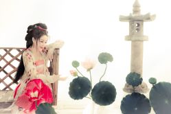 点击看大图 -九月鹰飞汉服摄影工作室