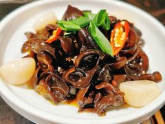 爽口黑木耳-老头儿油爆虾·知味杭州(爱琴海购物中心)