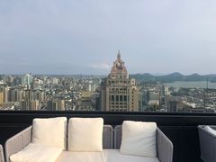 -Hi City·城市之巅