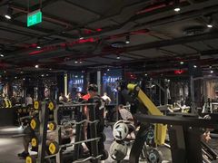 -威尔仕健身会所(古北1699店)