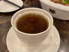 石橄榄炖龙骨汤-陆记鹅庄·潮汕菜·狮头鹅(大仟里店)