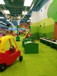 -莫莉幻想儿童乐园(青岛金茂湾店)