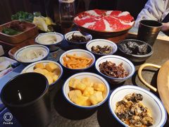 -九鼎轩脆毛肚火锅(南京东路店)