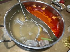 -左庭右院鲜牛肉火锅(金山万达店)