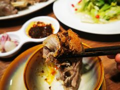 -贯贯吉·清真餐厅(浙江中路店)