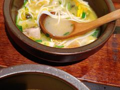 -良米山·云南野生菌过桥米线(上海首店)