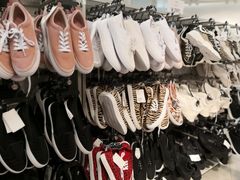 -H&M(天一广场店)