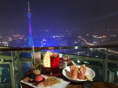 -广州柏悦酒店·悦吧·顶楼露天酒吧