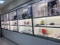 -潘多拉眼镜·蔡司依视路明月(潘家园店)