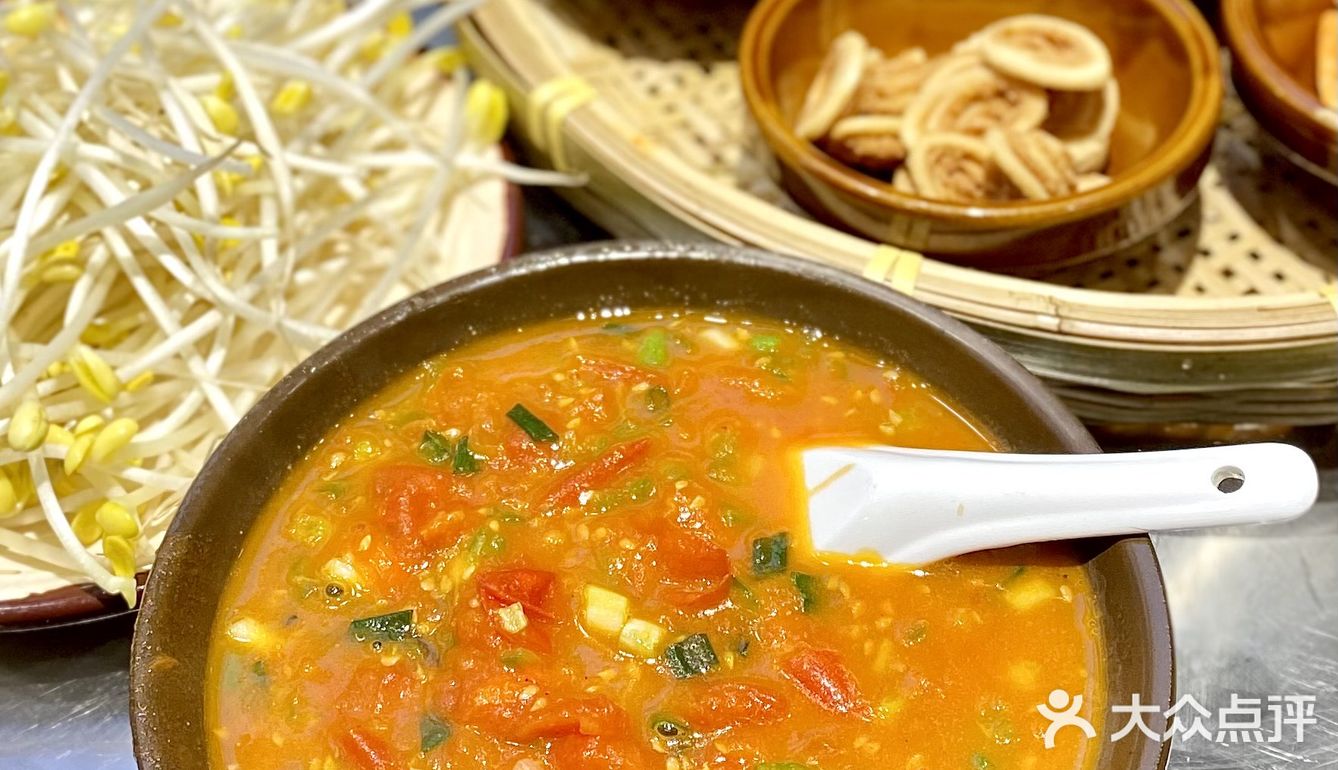 在长沙！不用去湘西就可以吃到的湘西锅锅菜！