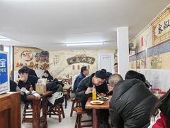 -宝瑞门钉肉饼店