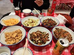 -荆九爷爆炒桥头三嫩(云南北路店)