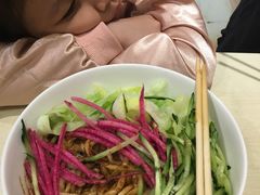 -黑八私房老北京炸酱面