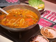 -旺福·贵州酸汤牛肉火锅(陆悦天地店)