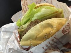 -牛纽塔·牛人堡(群众路店)