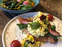 -HIGH FIVE哈福手工汉堡(桂林路店)