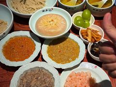 -裕兴记•蟹黄面馆(人民广场店)