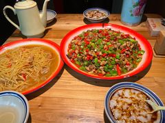 -泥糊破店小酒馆·团建聚餐(南京西路店)