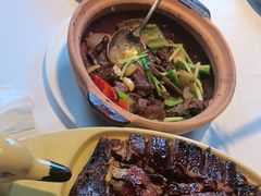 -八府香鸭·啫啫煲(华山路店)