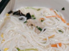 -云海肴·汽锅鸡·云南代表菜(天山百盛优客店)