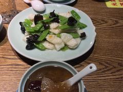 -金牌老碗时尚陕菜(王府井百货店)