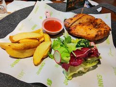 -JINNS锦时 steak&pizza(浸信会礼拜堂旧址店)
