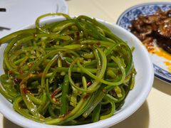 -罗霸蛮老岳阳大排档·鲜货烧烤·土吊子煨砂锅烧菜