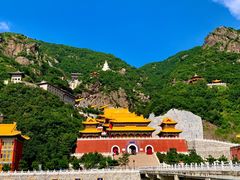 -辽阳弓长岭温泉滑雪场