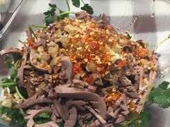 -昱龙大盆牛蛙馆(三兴街总店)