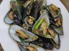 姜葱炒青口-贞姨美食·老字号海鲜大排档