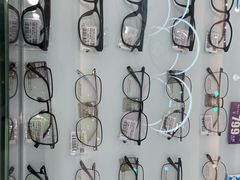 -宝岛眼镜(嘉兴桐乡时代广场店)