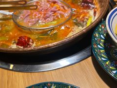 -洱火云南酸菜牛肉火锅(石景山当代商城店)