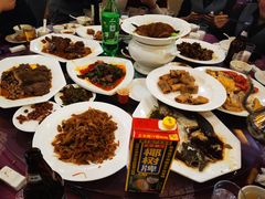 -南宁世纪君悦大酒店(青秀万达滨湖路地铁站店)