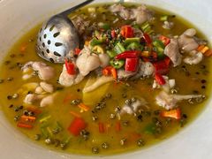 -姜君·千岛湖鱼头馆(浦东大道店)