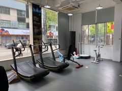 -APT运动康复中心(徐汇万科店)