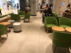 大堂-星巴克臻选(北京银泰店)