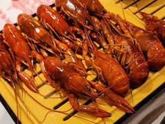 -肥肥虾庄·金牌油焖大虾(汉口城市广场店)