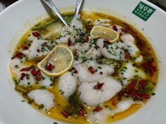 -绿草地·湘菜(悦方ID mall店)