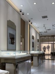 -VRAI Outlet 芮爱珠宝工厂店·Diamond Foundry培育钻石(杨浦合生汇店)